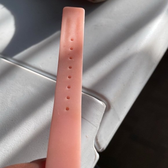 Juicy Couture Rubber Wristband Watch - Picture 9 of 9